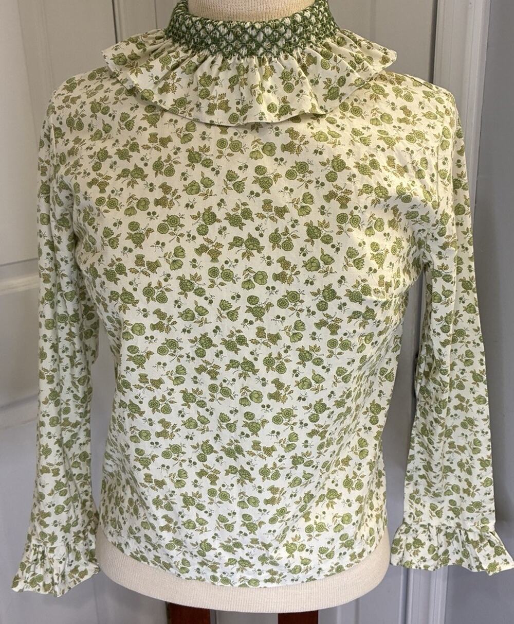 Vintage 1970s Ruffle Collar Blouse Button Back Top ILGWU Cottagecore Size S